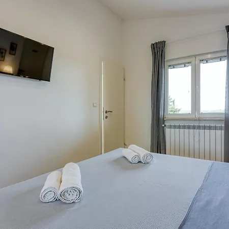 Saladinka 3* Červar-Porat