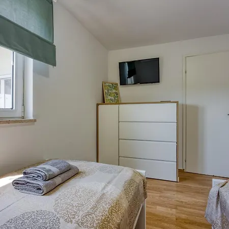 Guest house Saladinka Cervar-Porat
