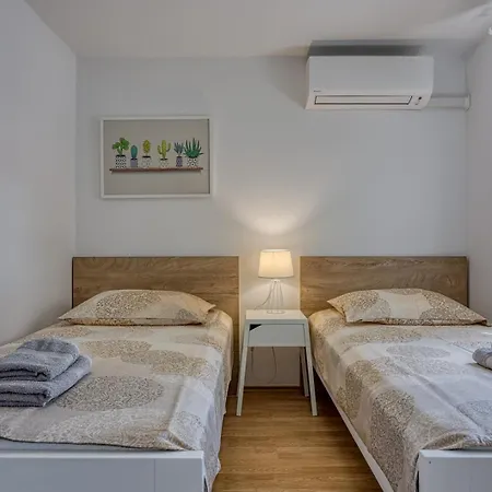 Guest house Saladinka
