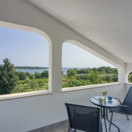 Saladinka 3* Červar-Porat