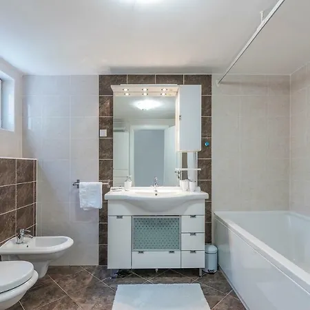 Saladinka Gasthof 3*