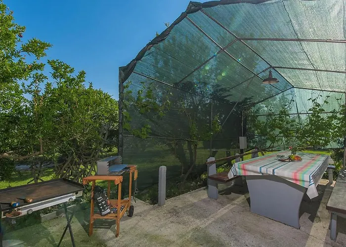 Saladinka Gasthuis 3*