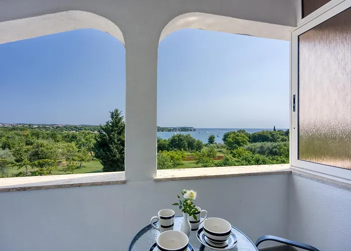 Saladinka 3* Červar-Porat