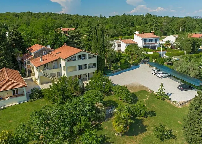 Saladinka 3* Červar-Porat