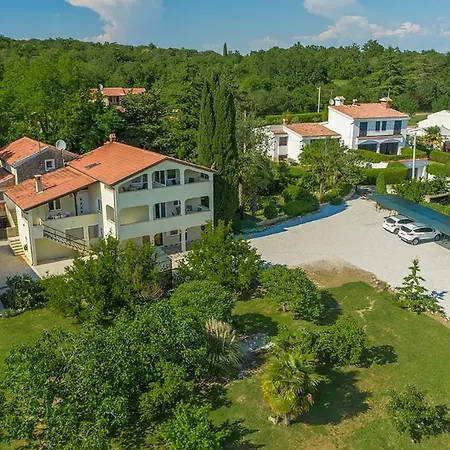 Saladinka 3* Cervar-Porat